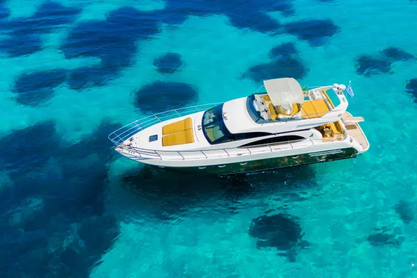 Azimut 43 S