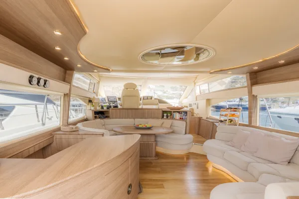 Azimut 43 S