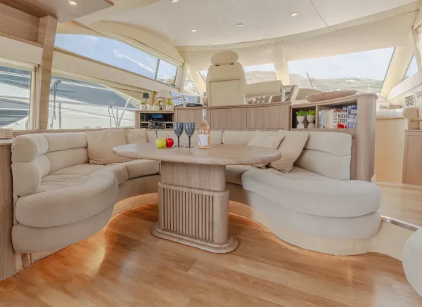 Azimut 43 S