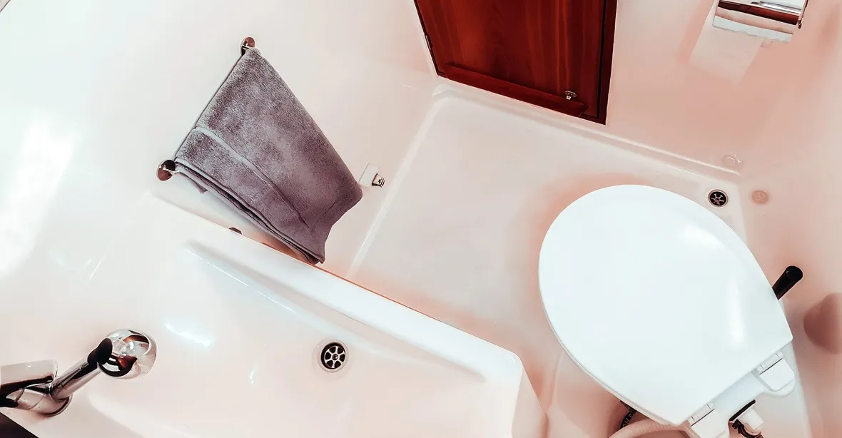 Delphia Escape 1080 - Motor Yacht in Rechlin