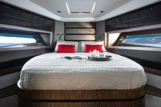 Azimut  Atlantis 45