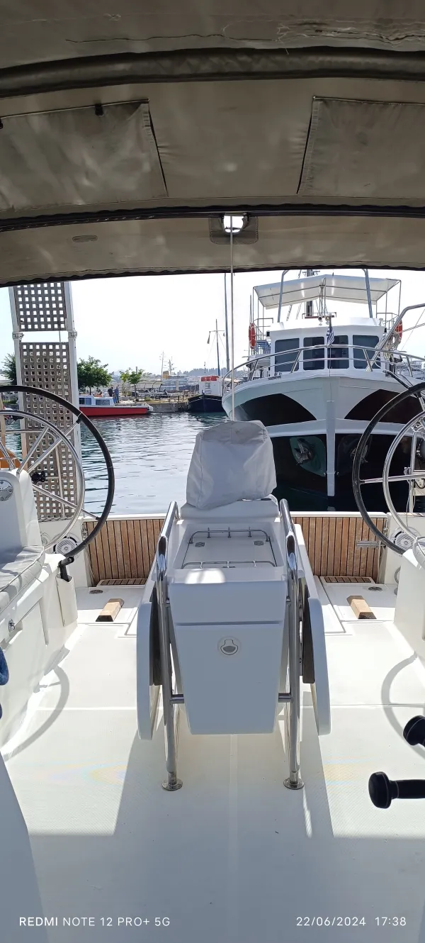 Sun Odyssey 519
