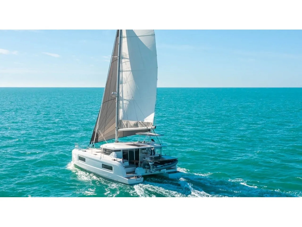 NO NAME(GEN +AC+WATERMAKER) - Catamaran in Nea Peramos