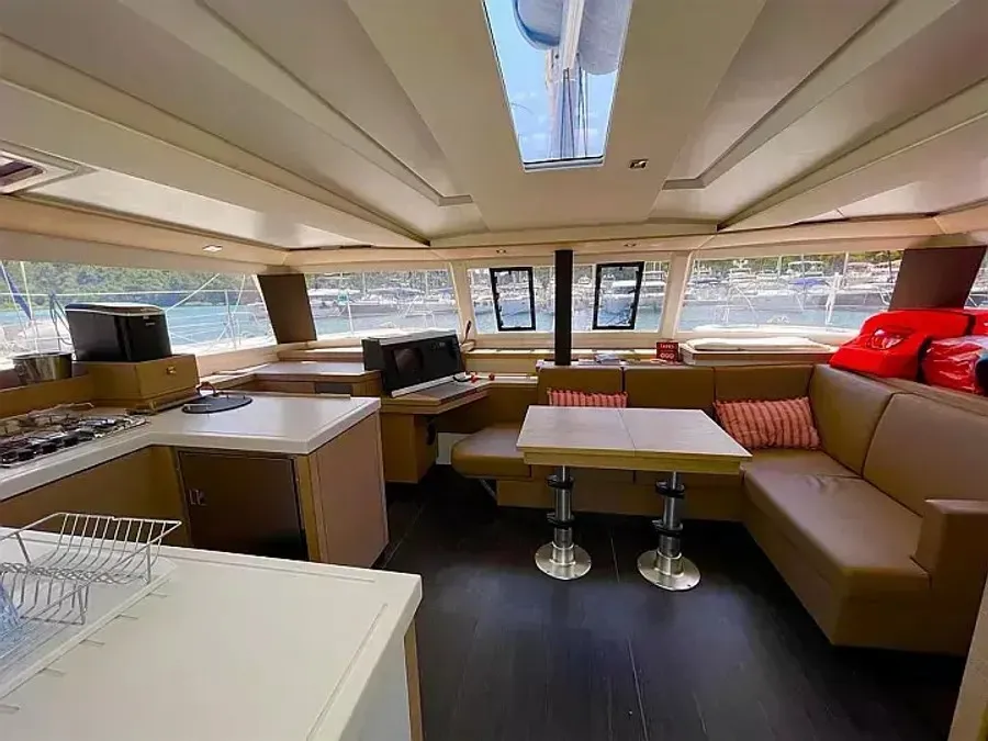 Livia Augusta - Catamaran in Primošten