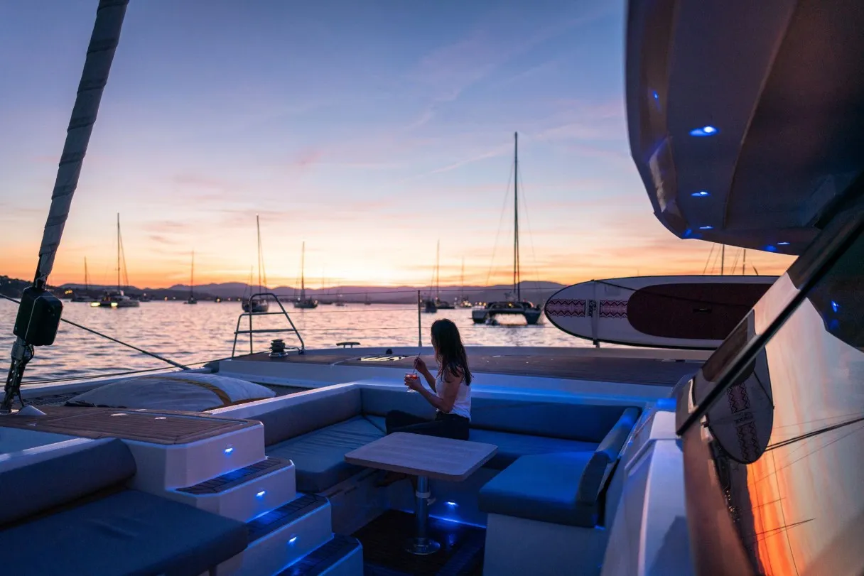 Isaé - Katamaran içinde Cogolin