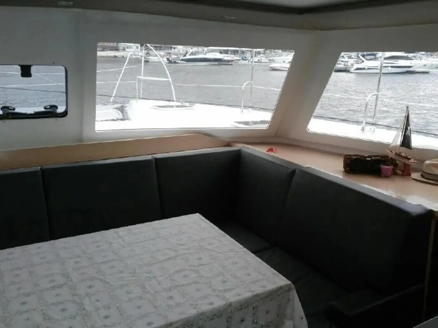 Fleur de sel - Catamaran in Cogolin