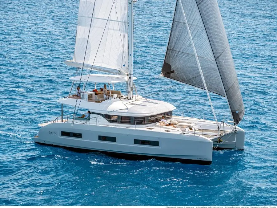 SAILUXE - Vega - Catamaran in Castellammare del Golfo