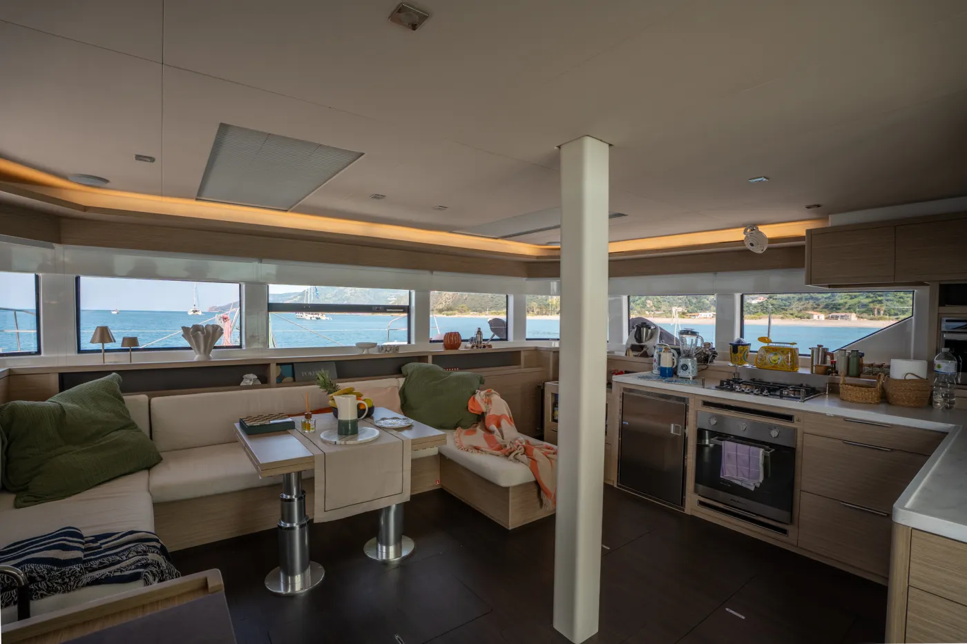 SAILUXE - Vega - Catamaran in Castellammare del Golfo