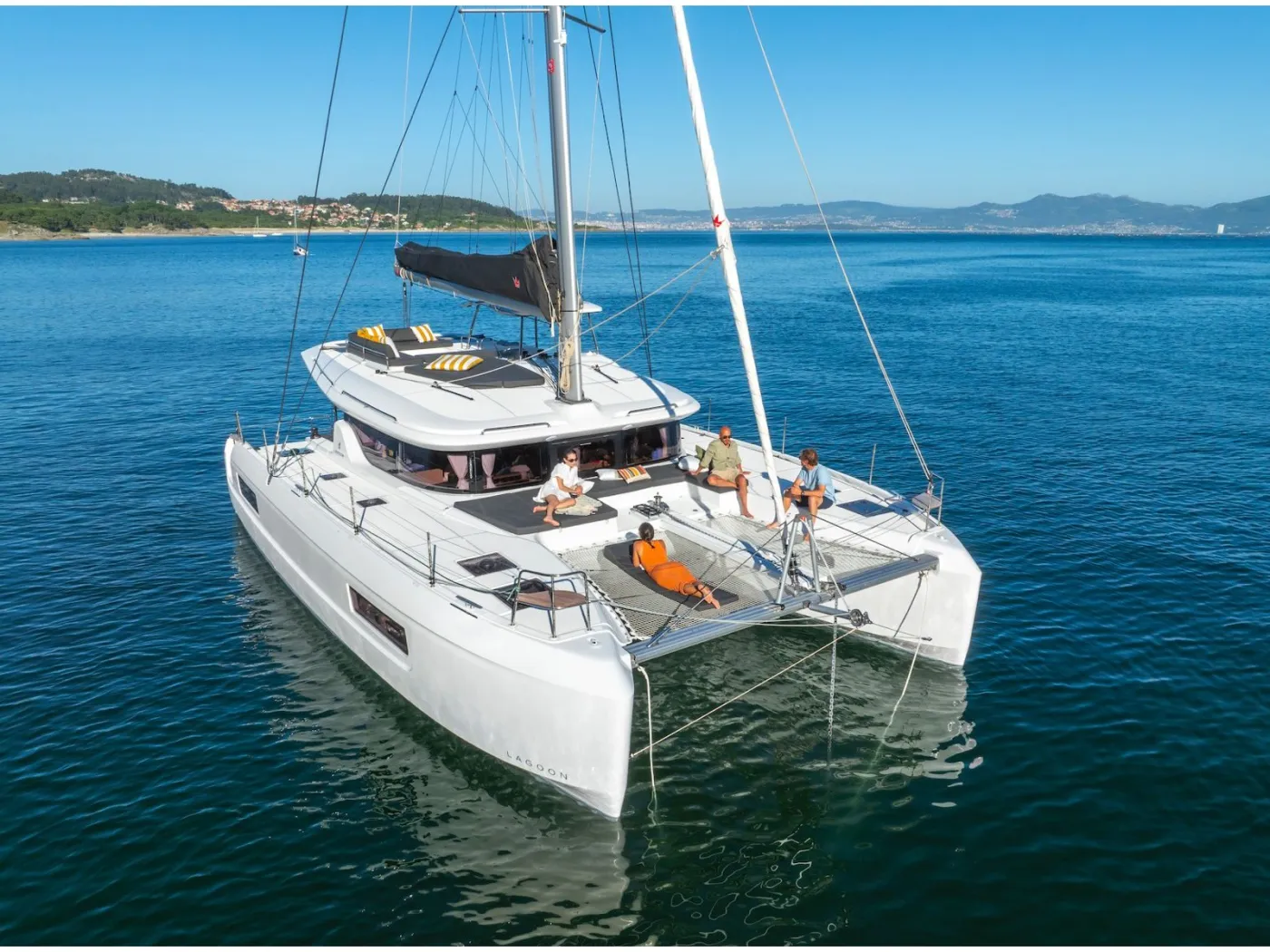 Alma - Premium line - Catamaran in Tonnarella