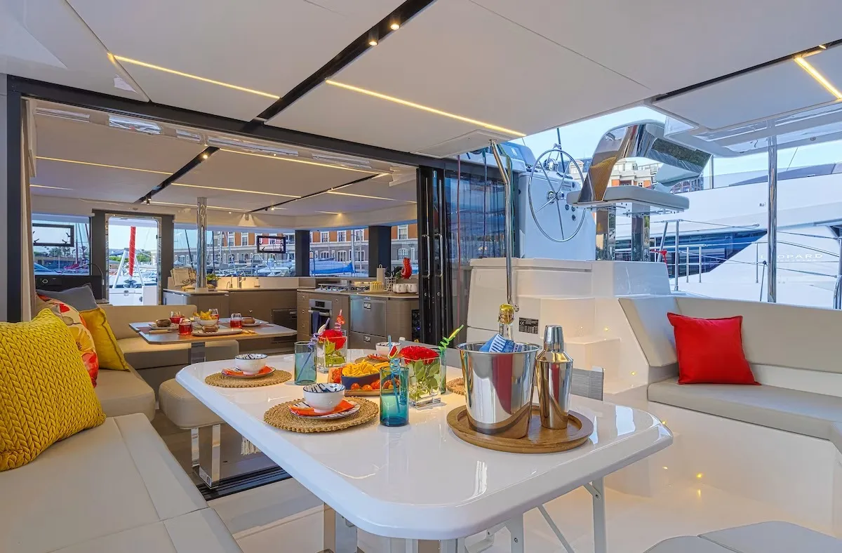 Moorings 4600 - 4 Exclusive Plus - Catamaran in Lomas de Palmira