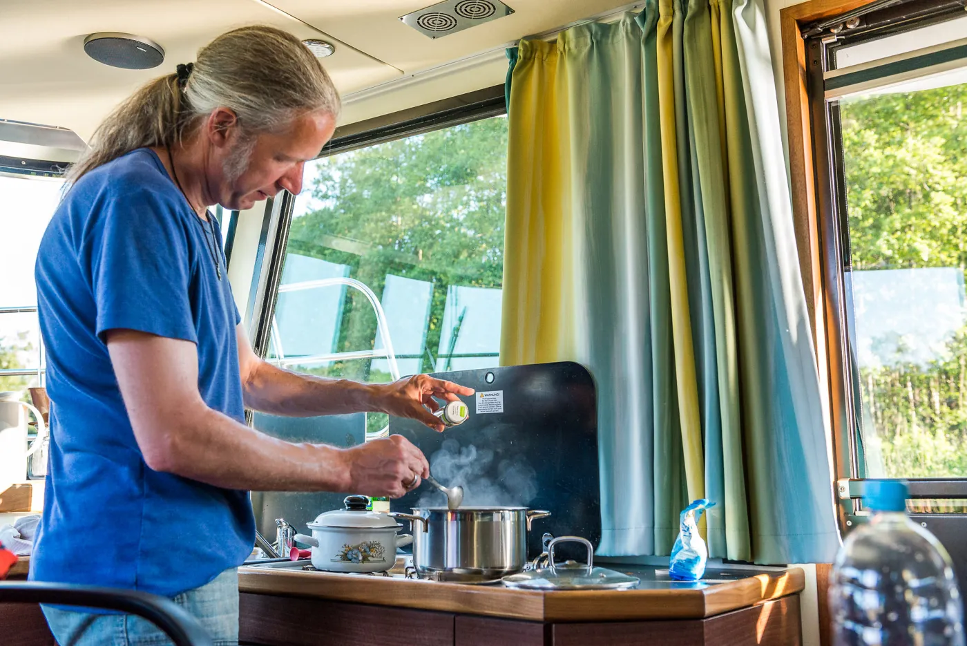 Aquino 1190 - Motor Yat içinde Zeuthen