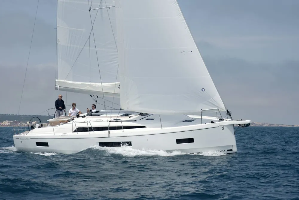 Madelon - Sailboat in Le Marin