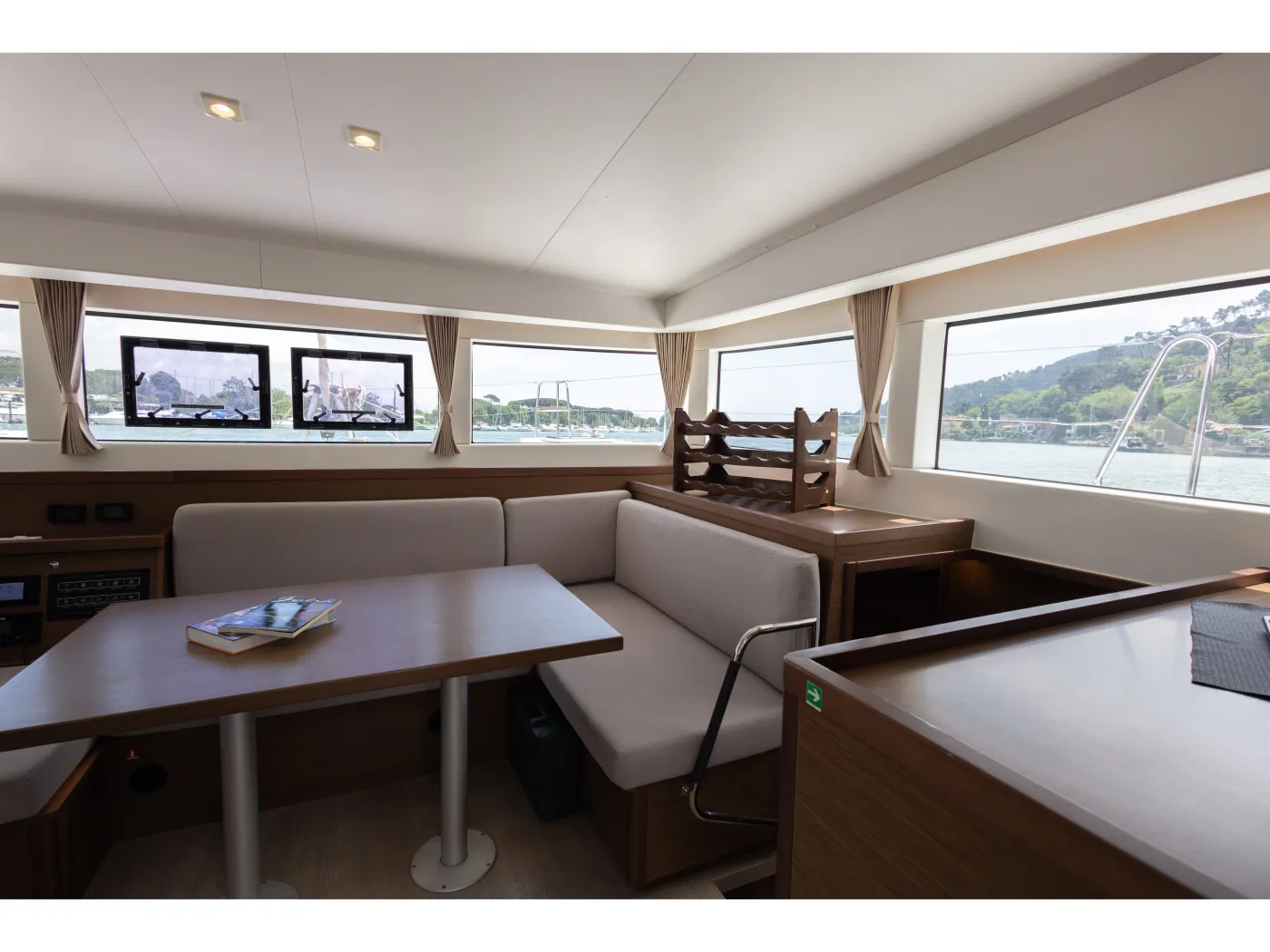 Agora' - Catamaran in Bocca di Magra