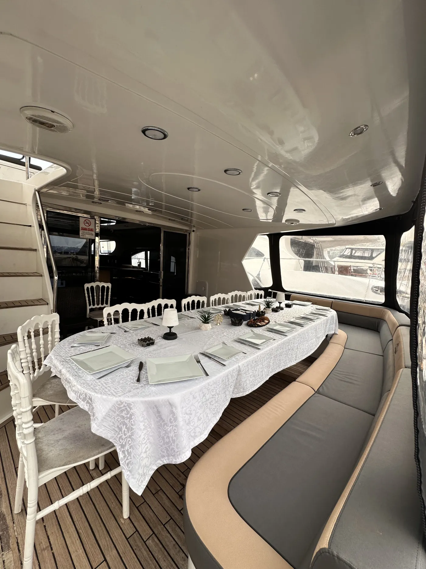 Passion - Motor Yat içinde Arnavutköy