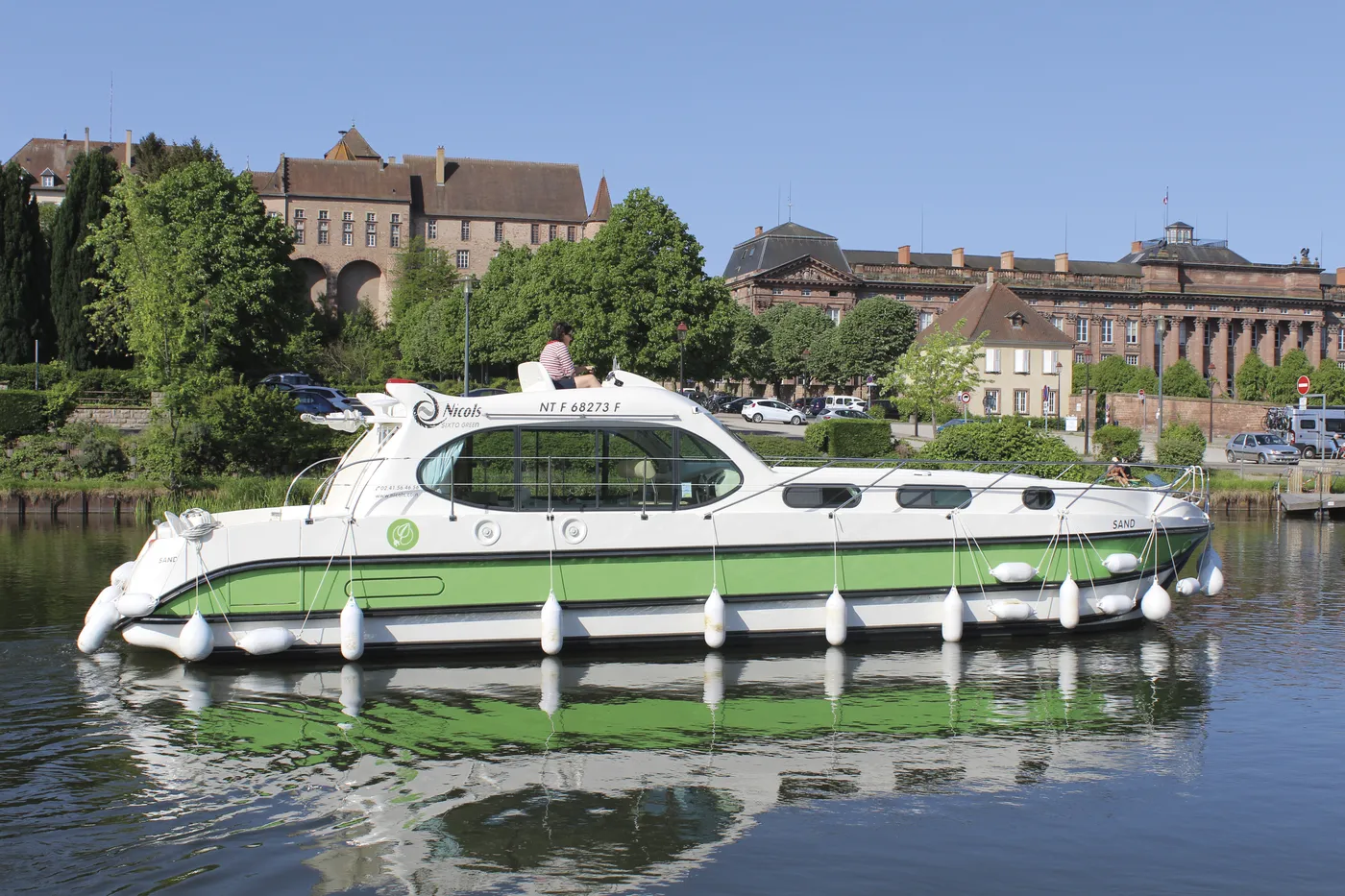 Cruiser Premium 6/8 Pers. - Motor Yat içinde Saverne