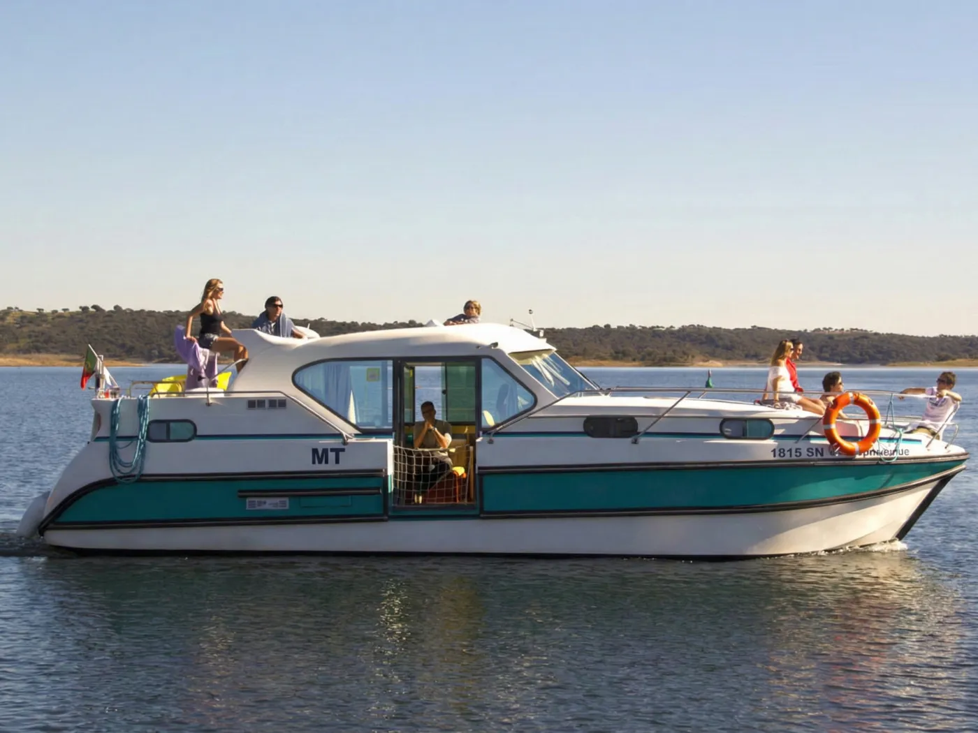 Cruiser Comfort 6/9 Pers. - Motor Yacht in Sablé-sur-Sarthe