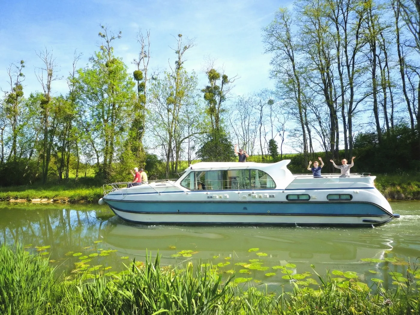 Cruiser Comfort XL 8/10 Pers. - Motor Yacht in Grez-Neuville