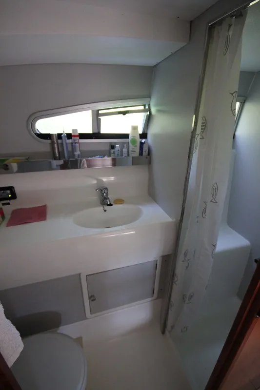 2507 - Motor Yat içinde Savoyeux