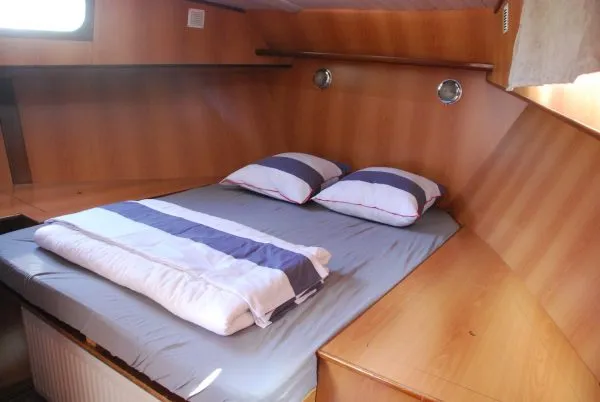 2502 - Motor Yat içinde Savoyeux