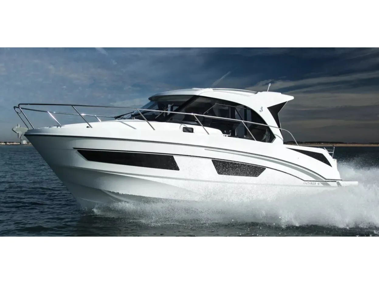ESCAPE - Motor Yacht in Sukošan