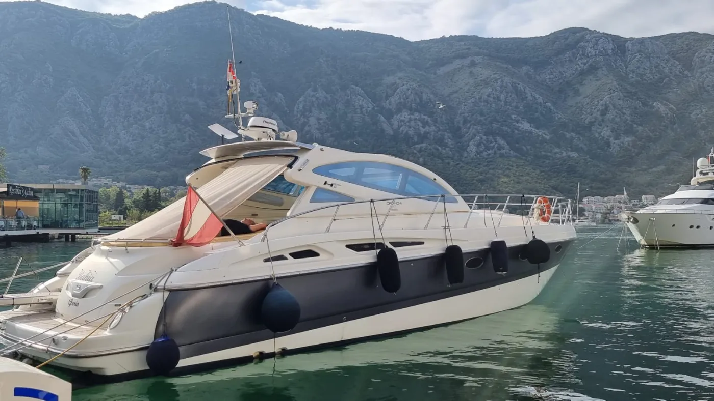 Bahia Gloria - Motor Yacht in Primošten