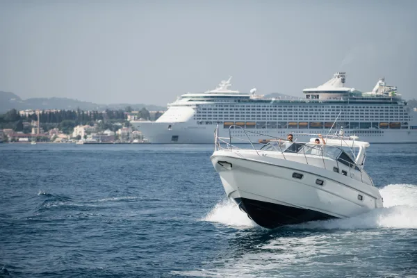Sealine S37