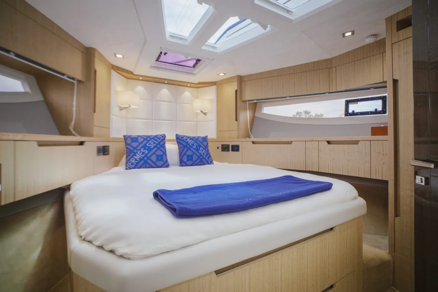 Liquid Asset - Motor Yacht in Ko Kaeo