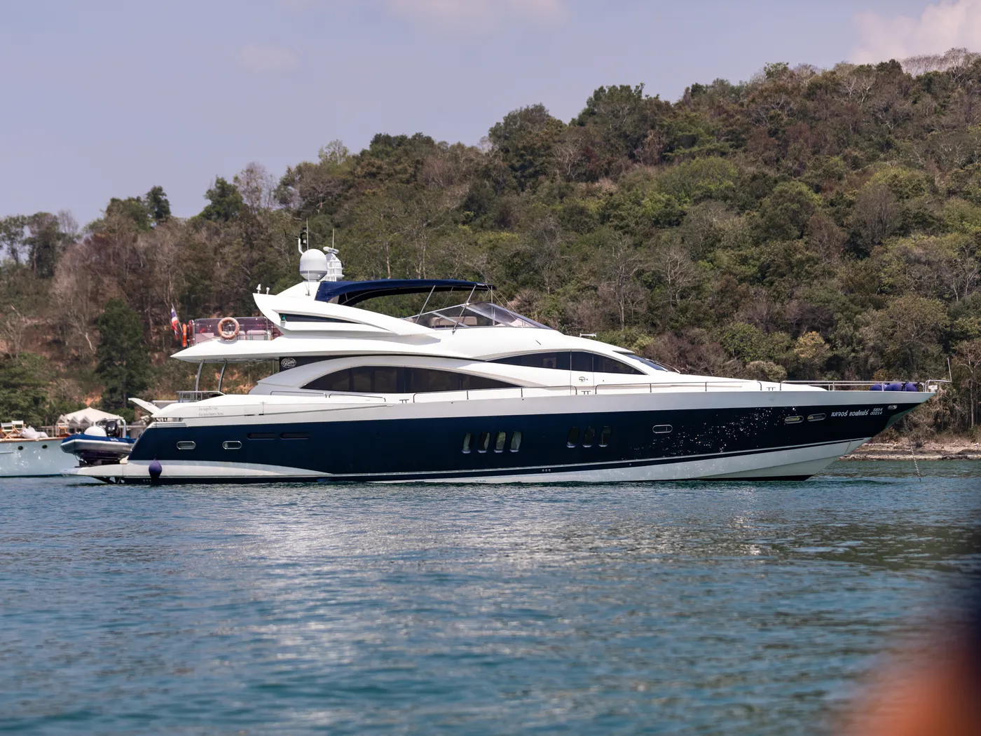 Major Affair - Motor Yacht in Tambon Pa Klok