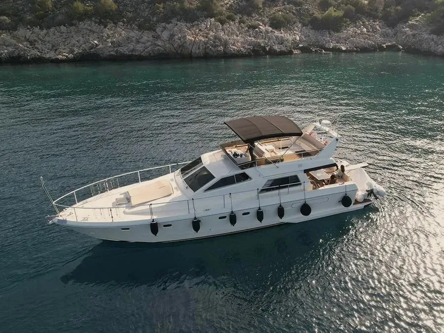 BLUE DREAM - Motor Yacht in Pireas