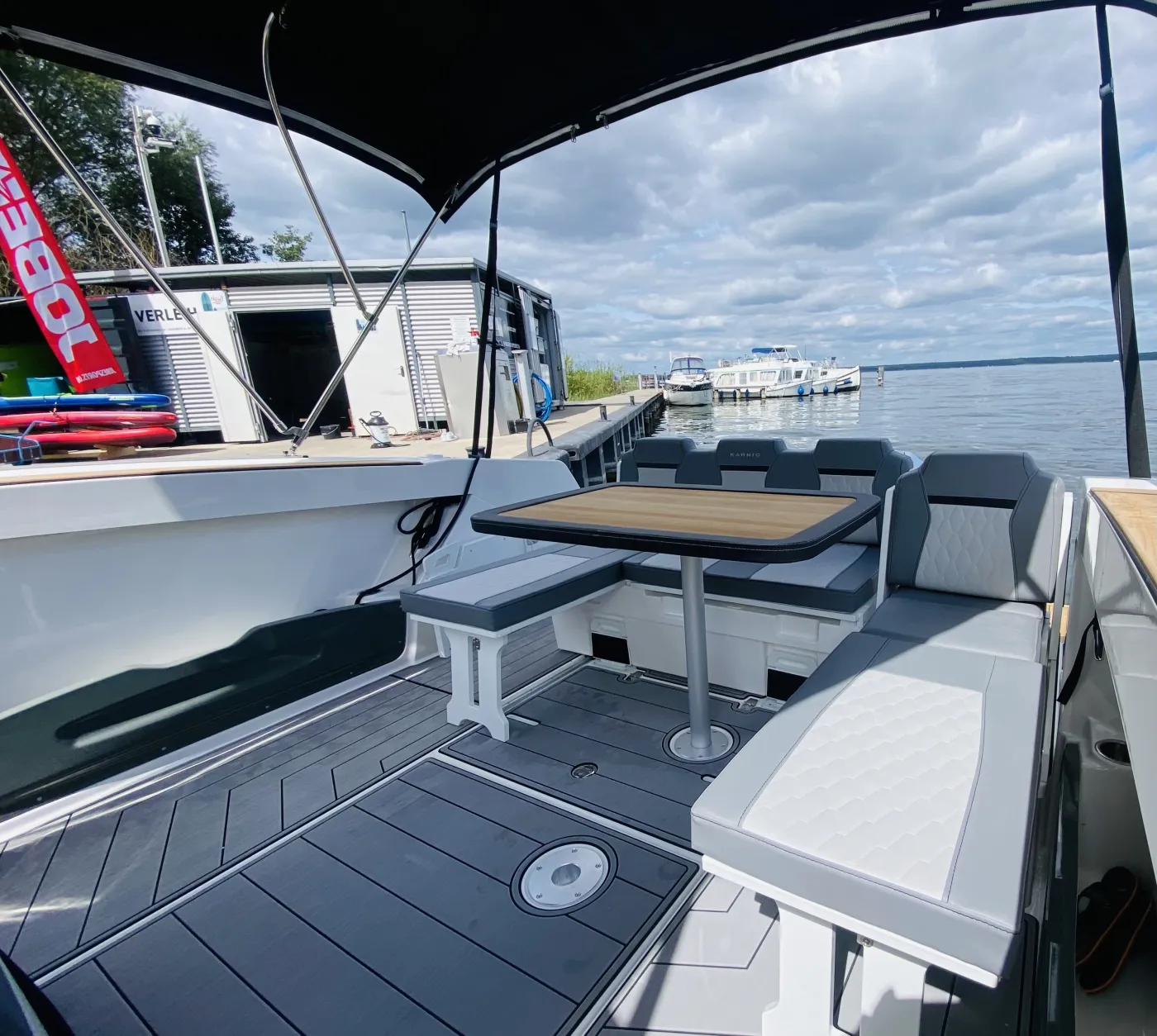 Karnic SL 800 - Motor Yacht in Göhren-Lebbin