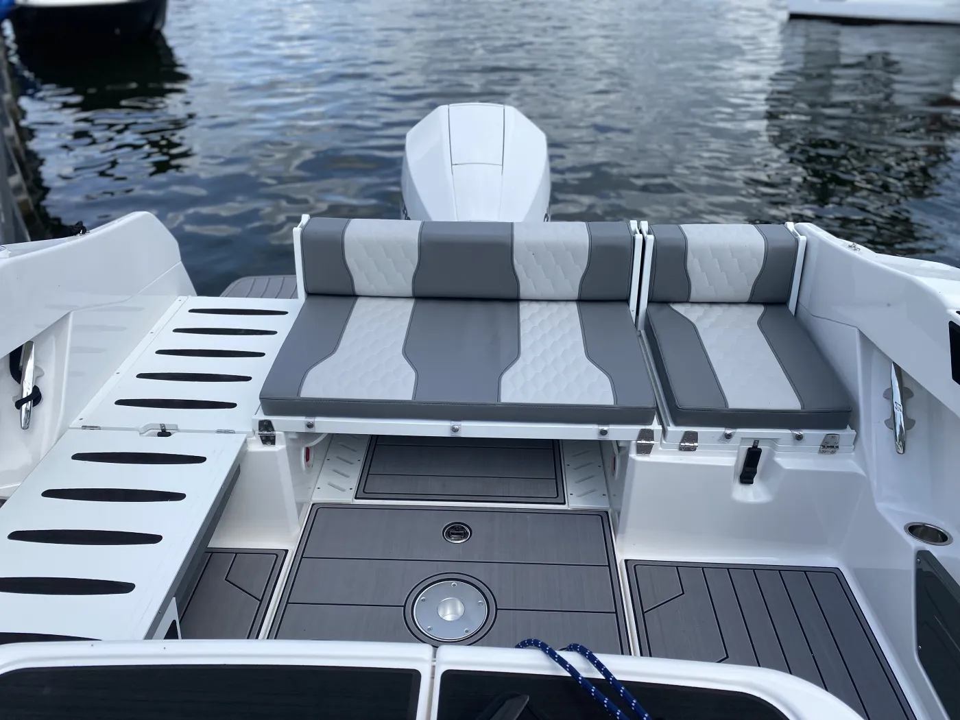 Karnic SL 702 One - Motor Yacht in Göhren-Lebbin