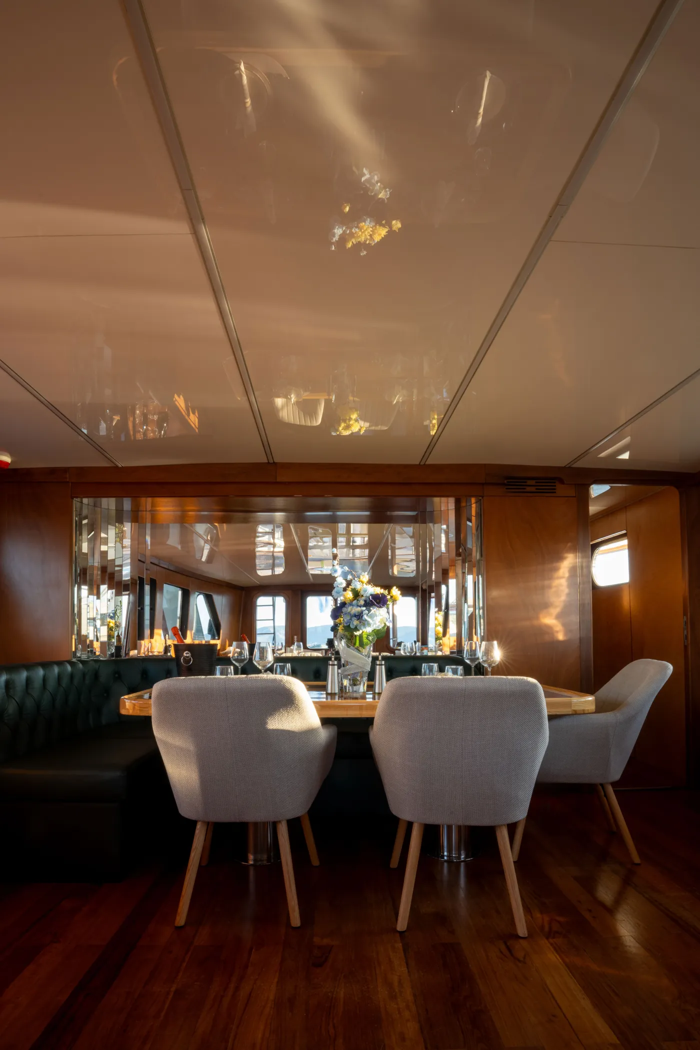 Ange - Motor Yacht in Nisi