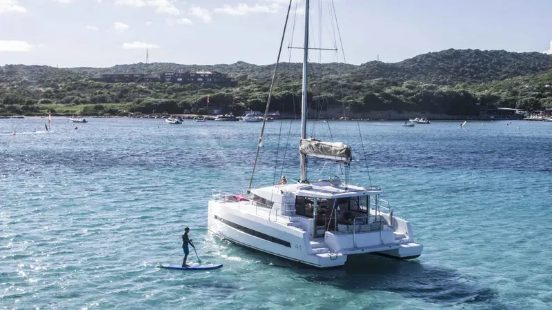 DOUBLE SIX - Catamaran in Il-Kalkara
