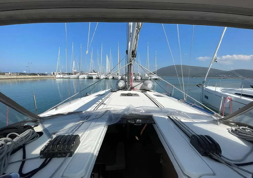 ALMA LIBRE VII - Yelkenli içinde Lefkada