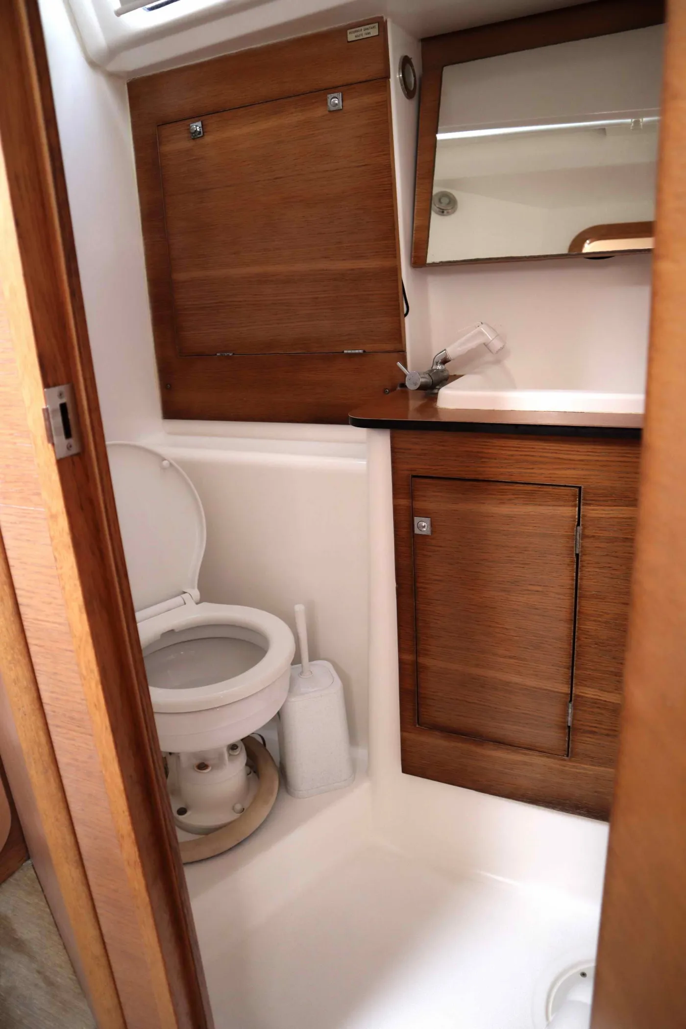 PRINCE FOLEGANDROS - Yelkenli içinde Alimos