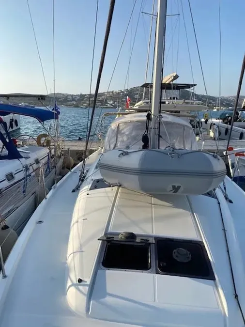 GOJI BERRY - Sailboat in Paros