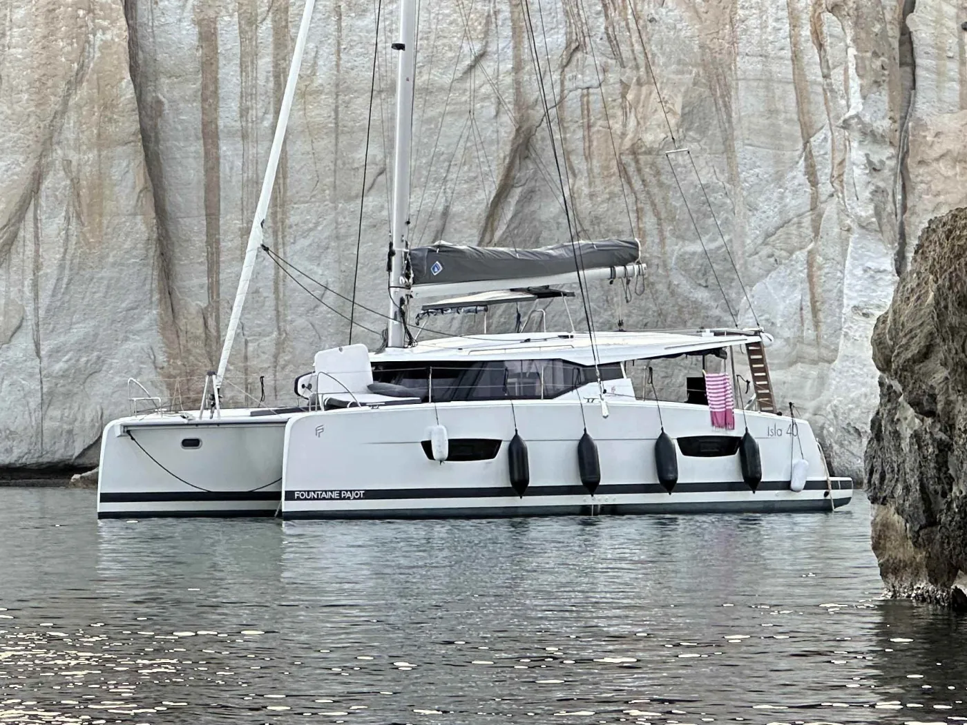 ALMIRIKI - Catamaran in Paros