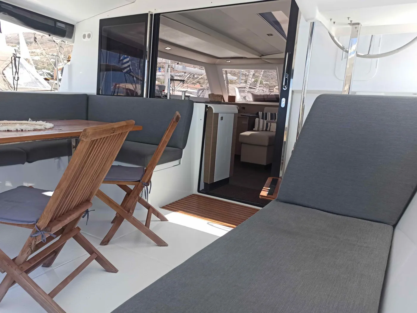 ALMIRIKI - Catamaran in Paros