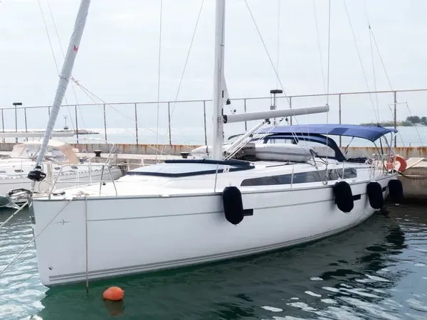 BLUE-D - Sailboat in Volos