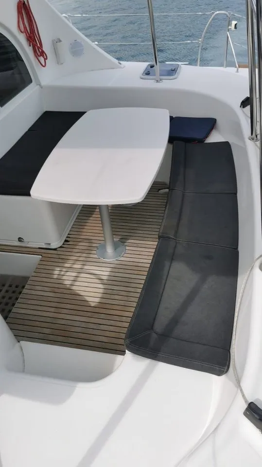 LANME - Catamaran in Propriano