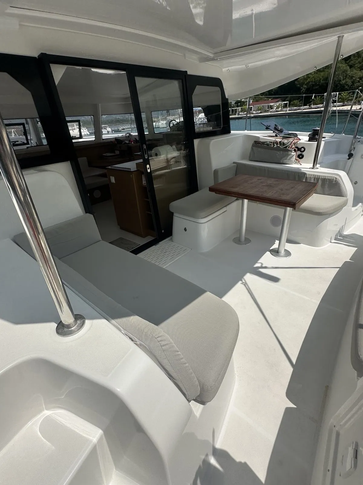 YELLOW BIRD V - Catamaran in Đuraševići
