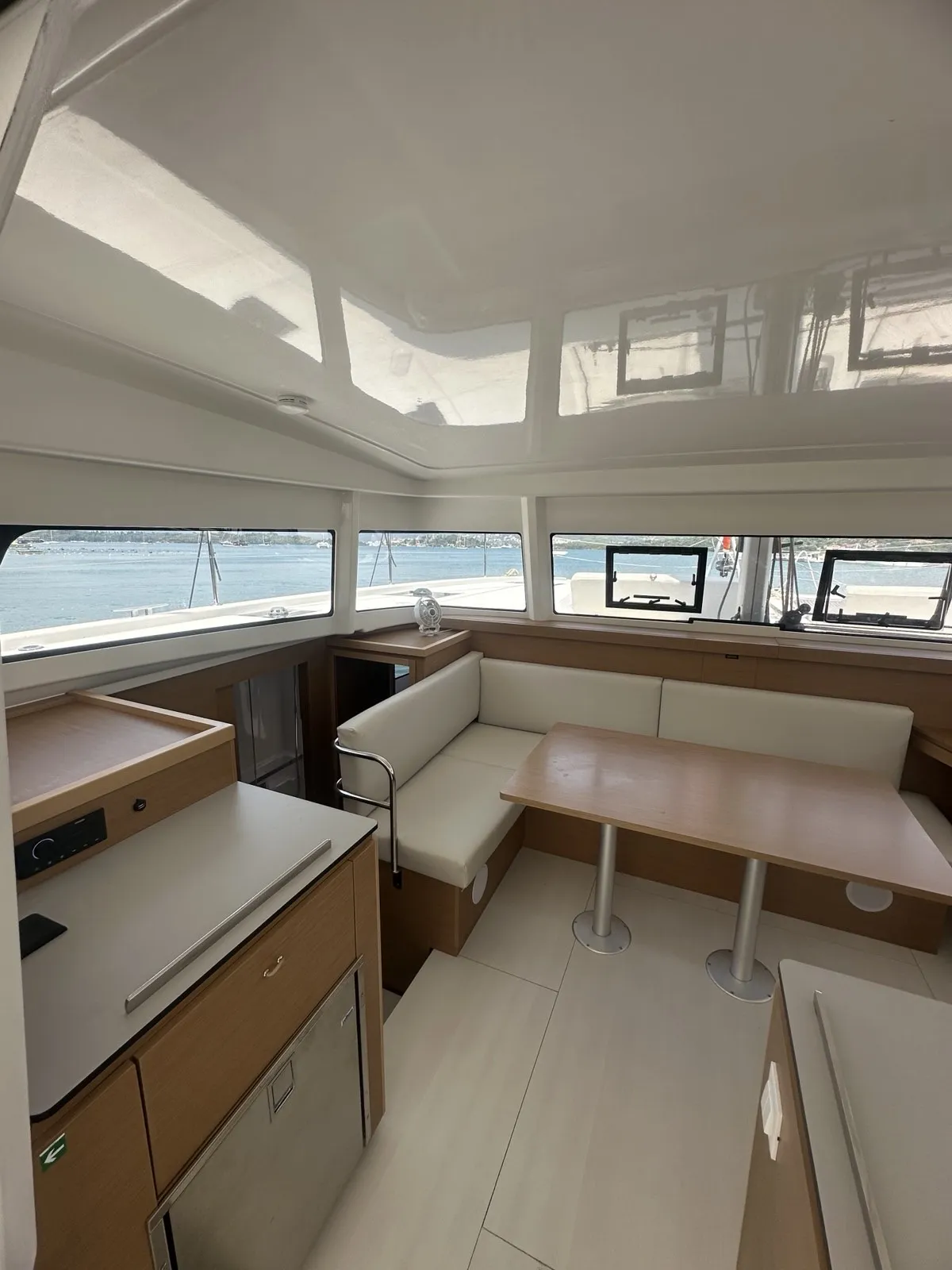 YELLOW BIRD V - Katamaran içinde Đuraševići