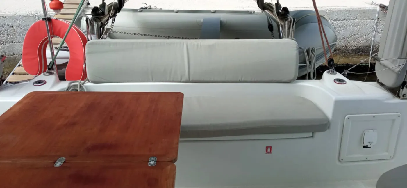 MALAOLAUR - Catamaran in Lefkada