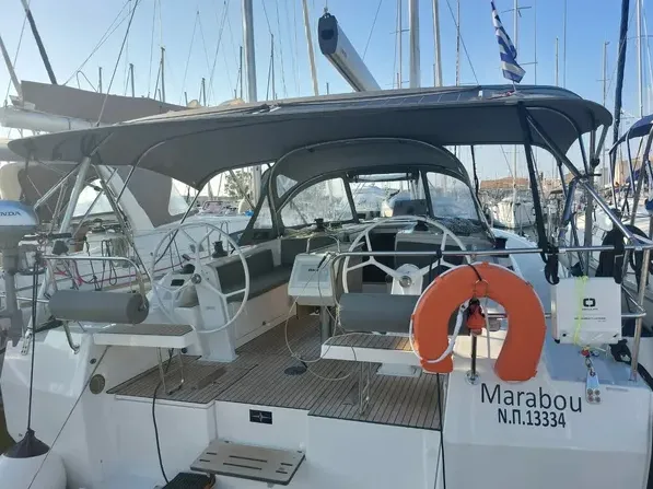 MARABOU - Sailboat in Lefkada