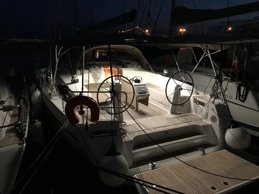 SEA WONDER I - Yelkenli içinde Alimos