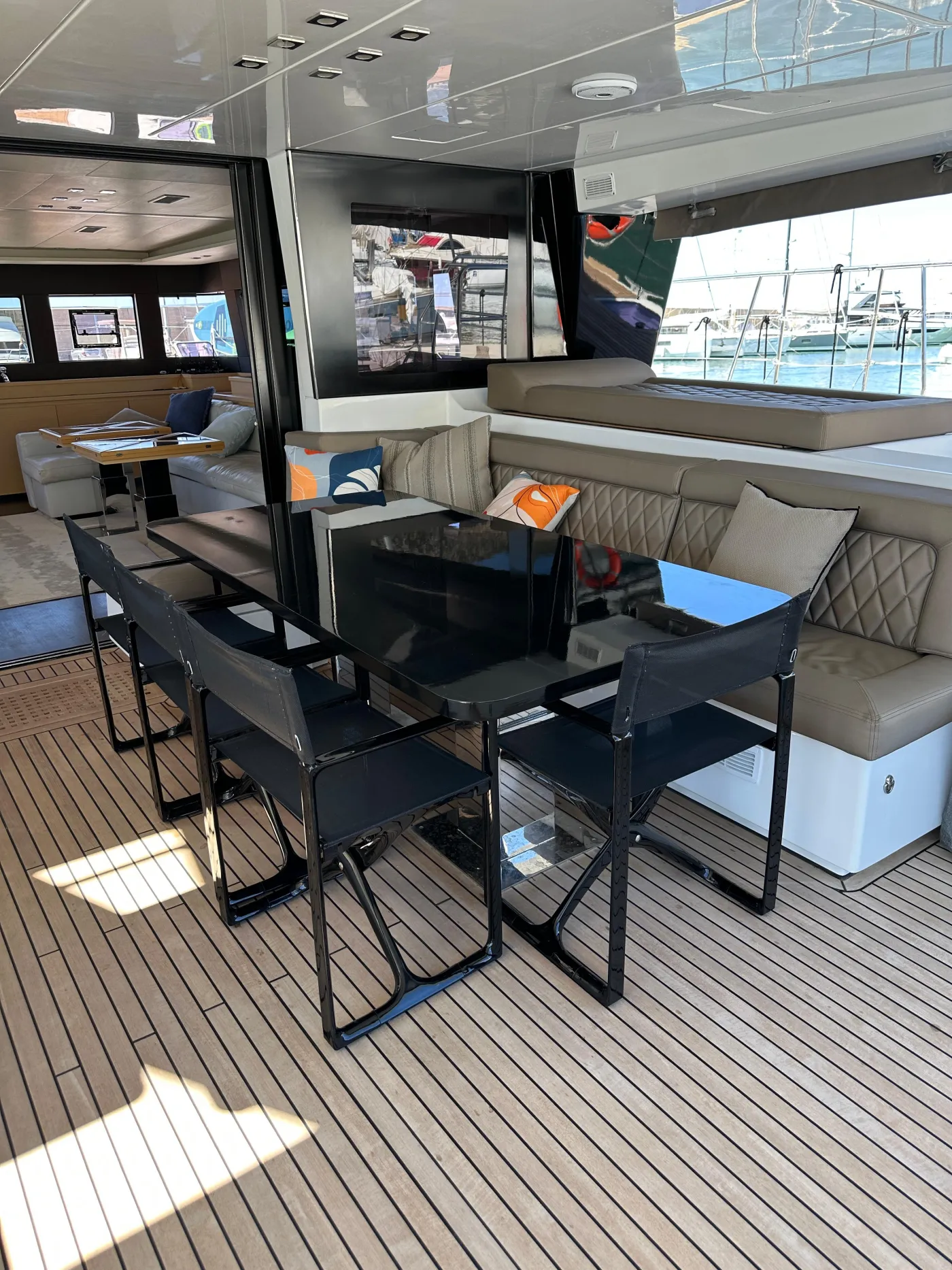 Premium + - Catamaran in Sitges
