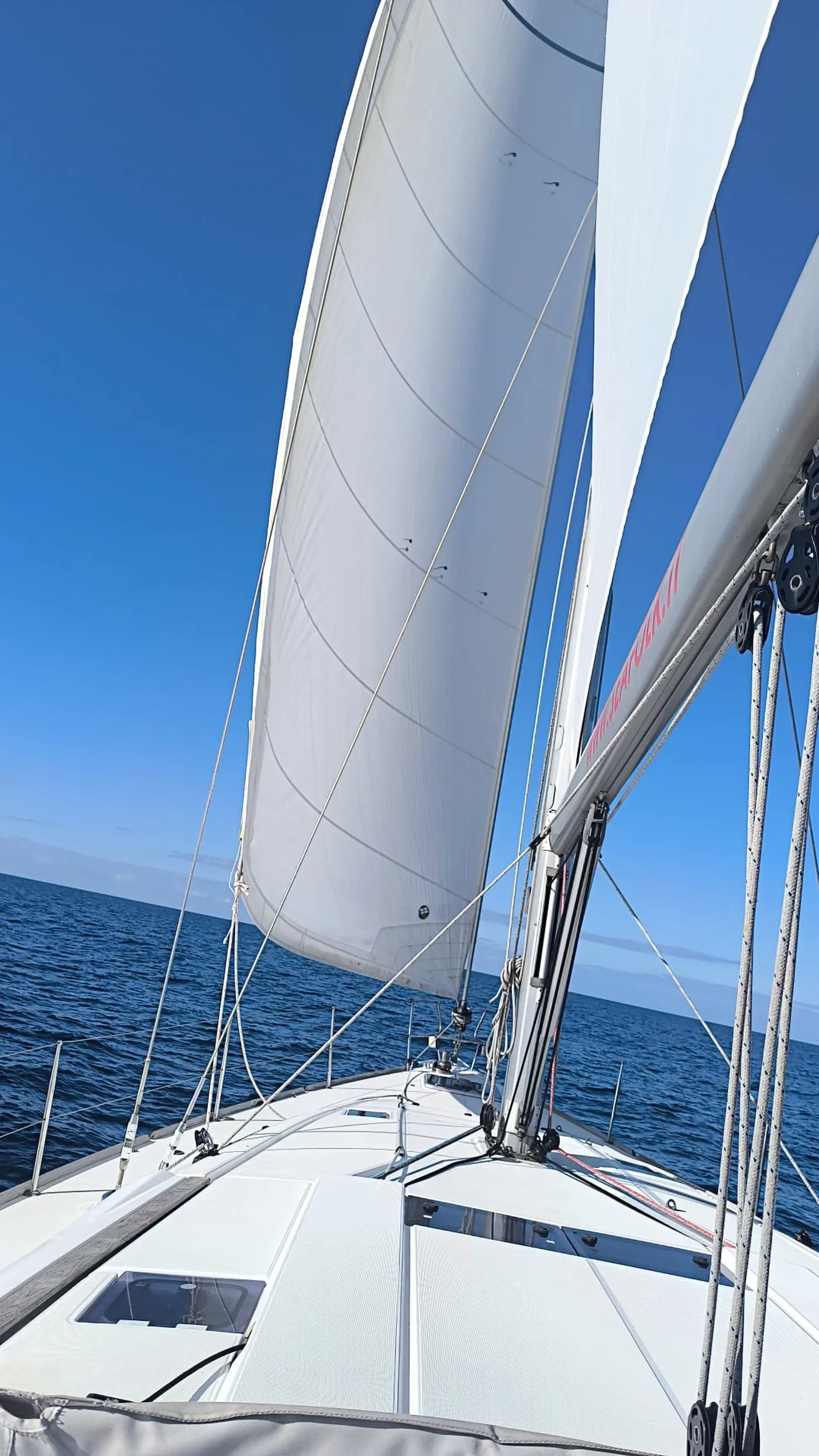 Mercury Planet - Sailboat in Sitges