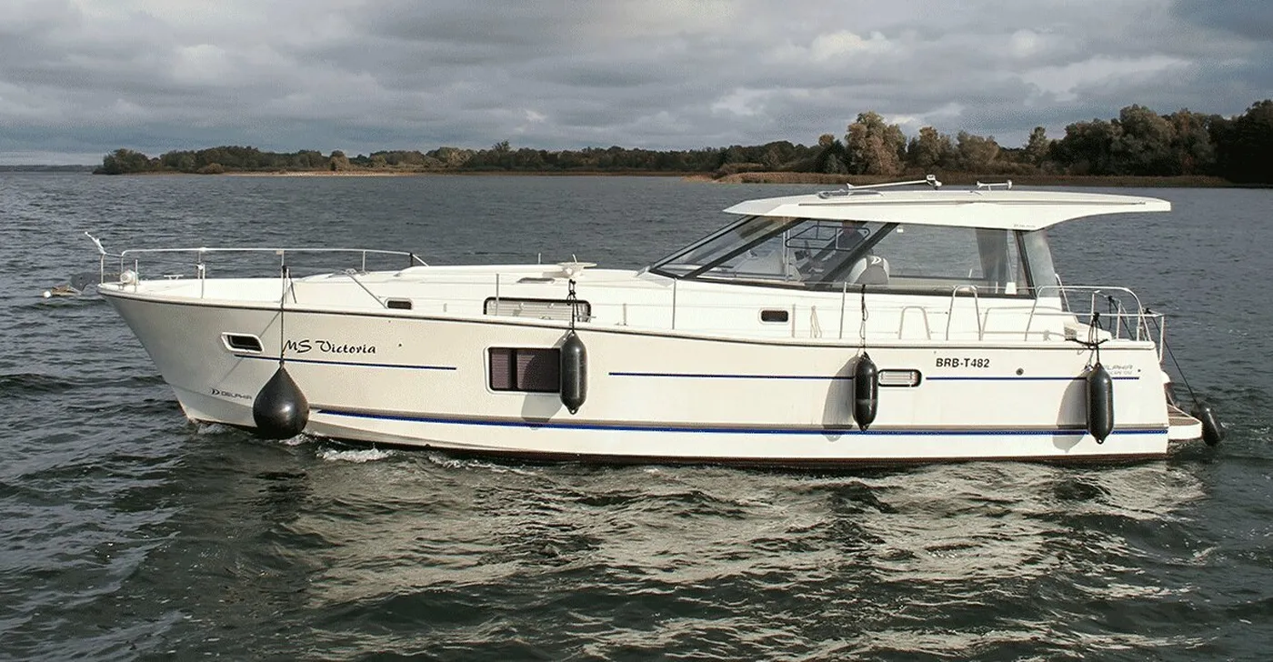 Delphia Escape 1350 - Motor Yacht in Rechlin