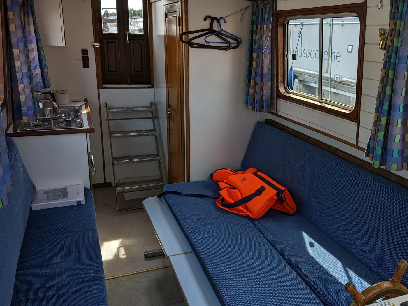 Welle - Motor Yacht in Rechlin