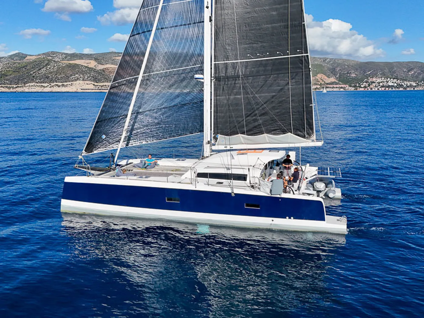 Spirit of Family - Catamaran in Sitges